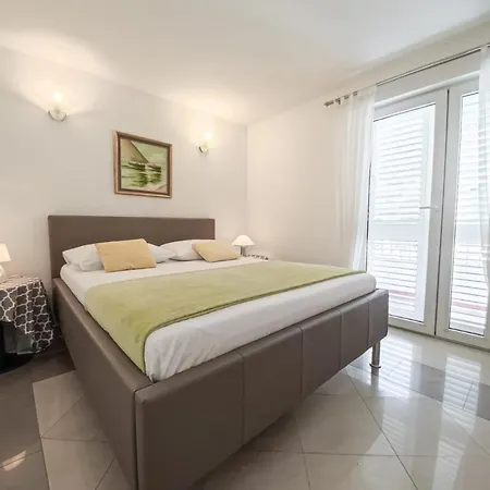 With Parking Space - 20700 Apartment